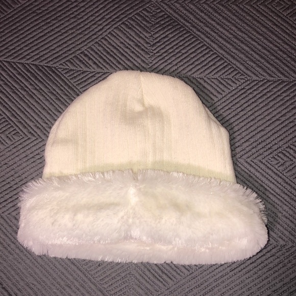 FLUFF HAT: TOBY - Picture 2 of 6